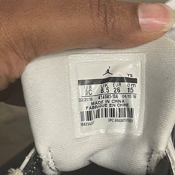 Jordans - Picture 1 of 3